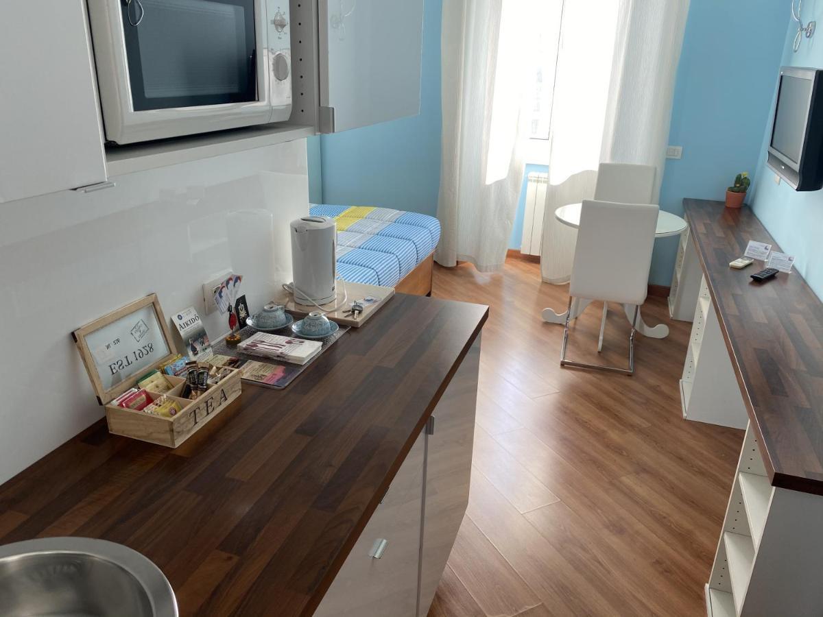 Bed and breakfast Luna Rossa Roma