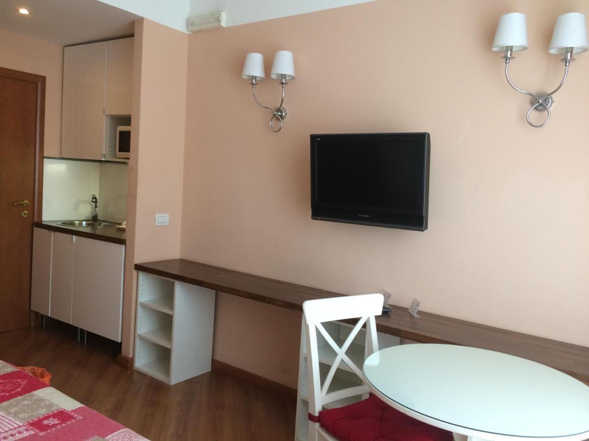 Luna Rossa Bed & Breakfast Roma
